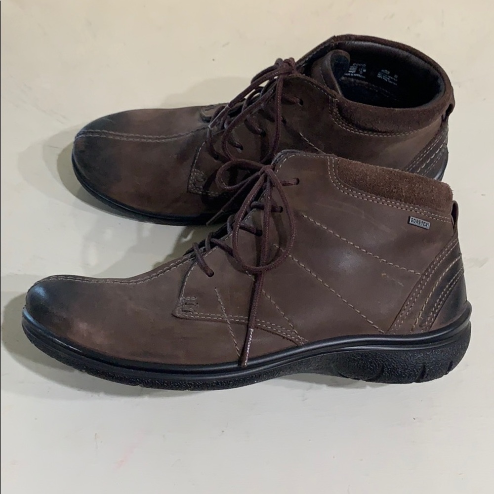 Ecco Comfy Brown Leather Lace Up Booties sz:7